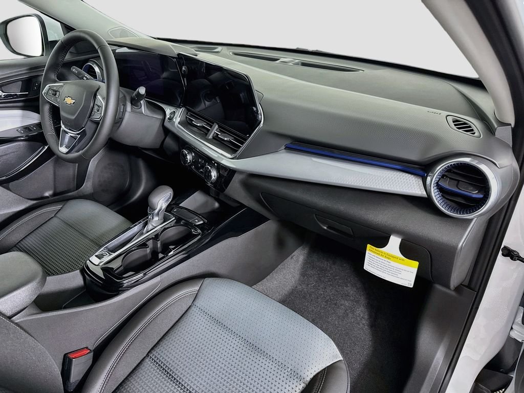 New 2026 Summit White Chevrolet LT image 26