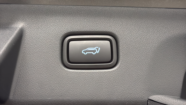 Used 2026 Amazon Gray Hyundai Limited image 30