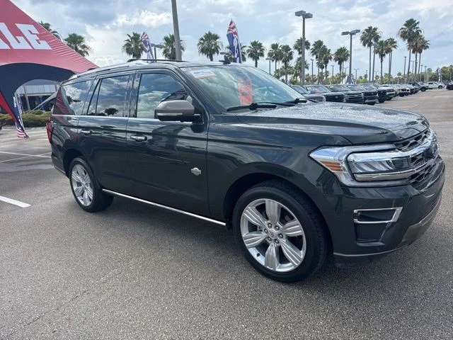 2022 Ford Expedition King Ranch's photo