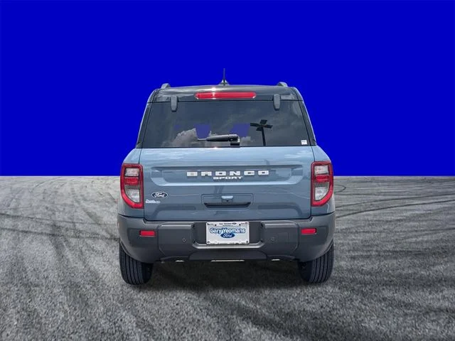 New 2026 Azure Gray Metallic Tri-Coat Ford Outer Banks® image 5