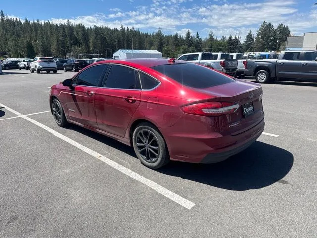 Used 2019 Ruby Red Metallic Ford SE image 8