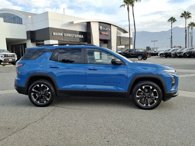 Used 2025 Reef Blue Metallic Chevrolet RS image 3