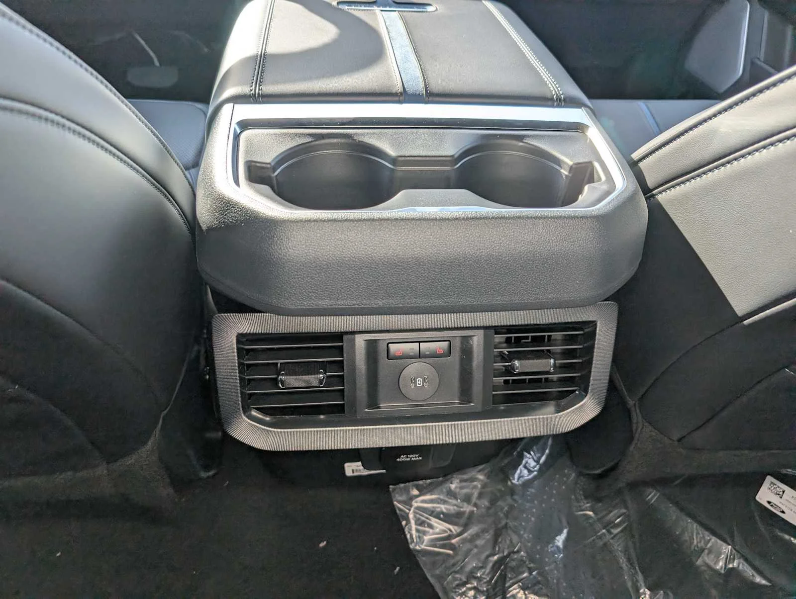 New 2026 Star White Metallic Tri-Coat Ford F-250® Platinum® image 17