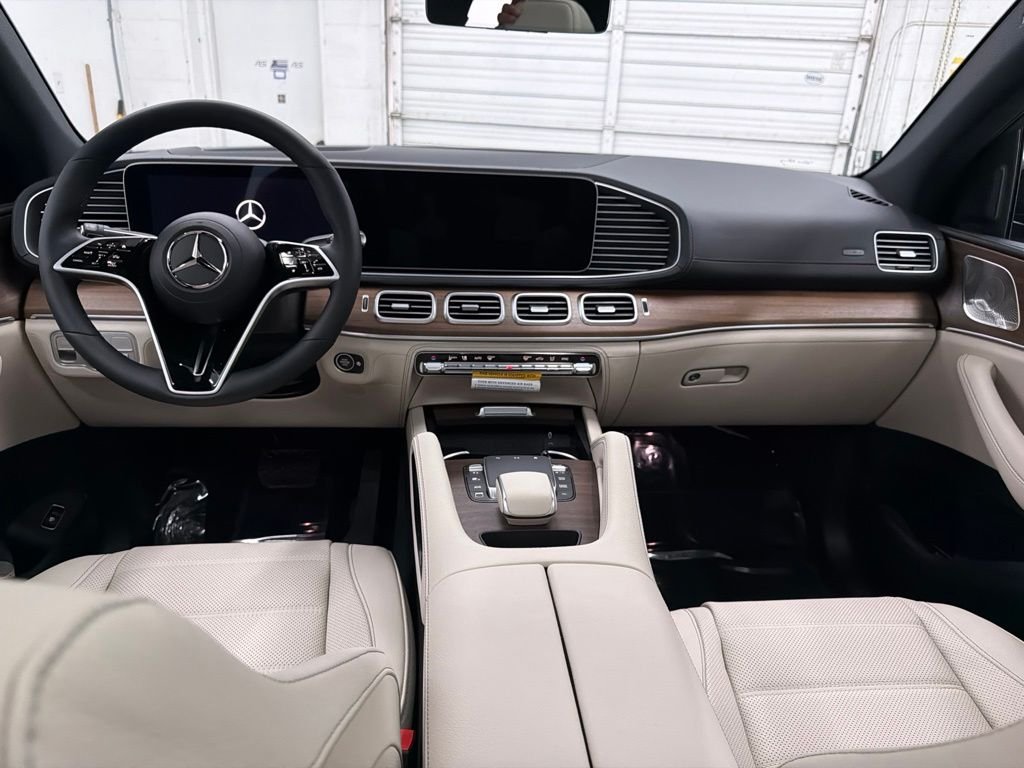 New 2026 MANUFAKTUR Alpine Grey Mercedes-Benz GLE 450 image 21