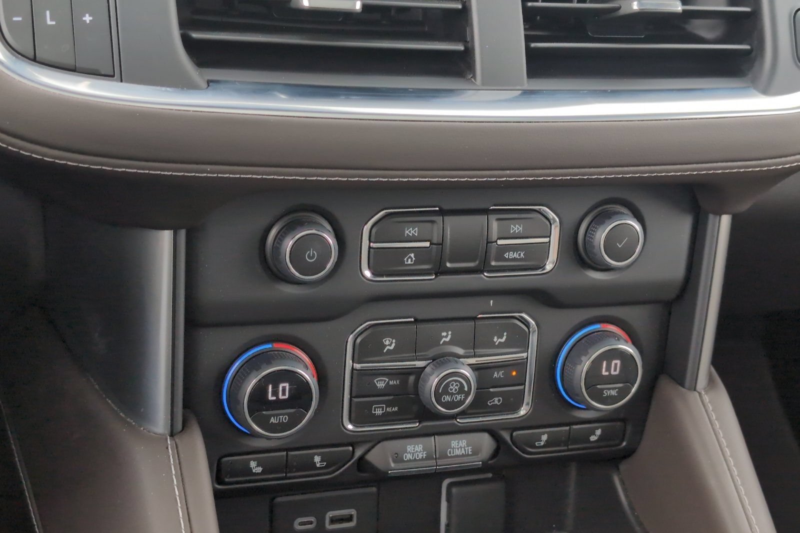 Used 2023 Dark Ash Metallic Chevrolet Z71 image 15