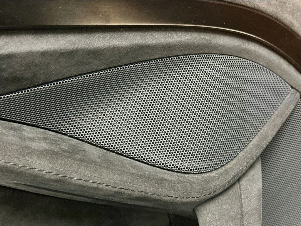 Used 2025  McLaren  image 20