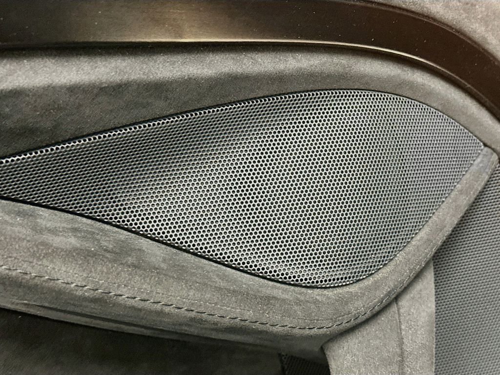 Used 2025  McLaren  image 20