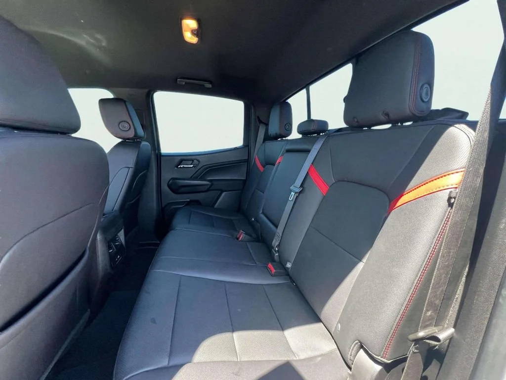 Certified Used 2023 Summit White Chevrolet Z71 image 21