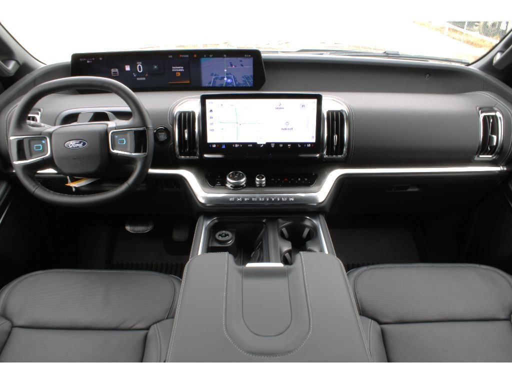 New 2027 Marsh Gray Ford Platinum image 17