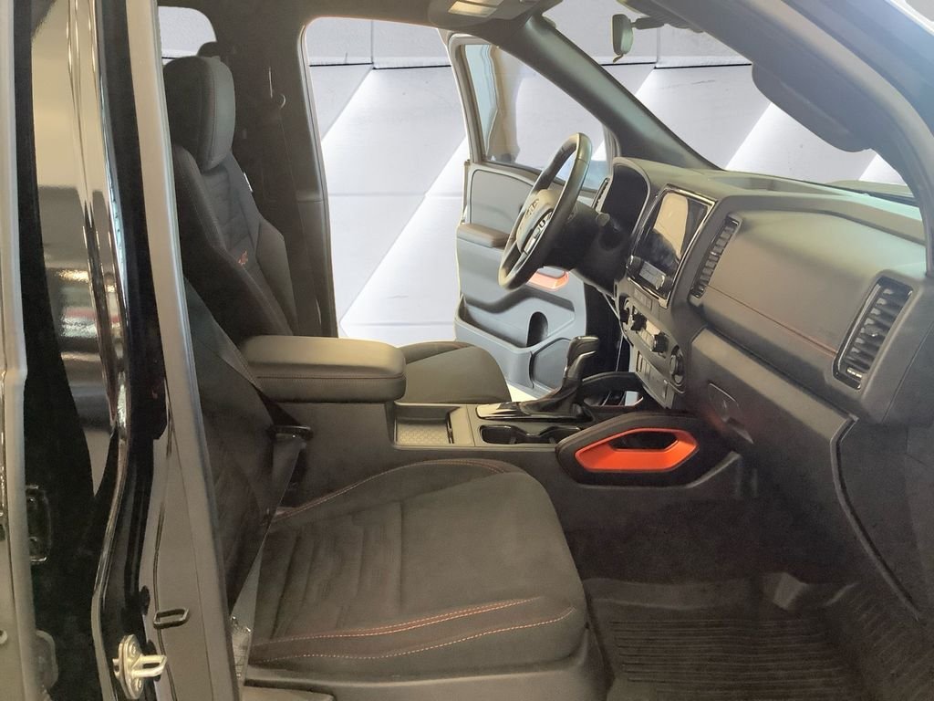 Used 2024 Black Nissan PRO-4X image 13