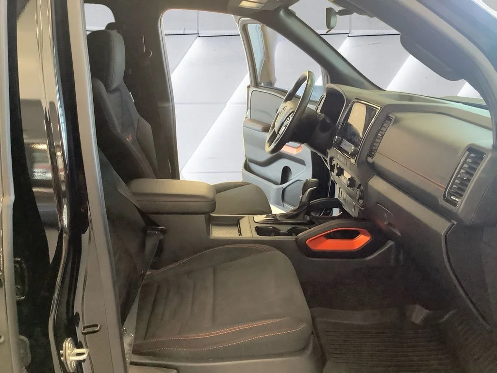 Used 2024 Black Nissan PRO-4X image 13