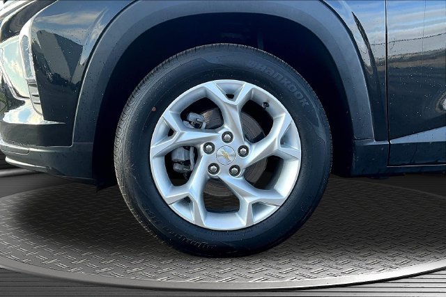 Used 2024 Black Chevrolet LS image 32