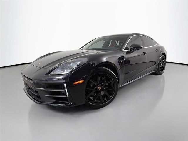 2026 Porsche Panamera 4