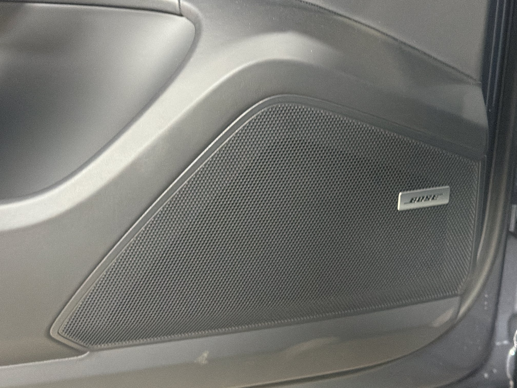 New 2026 Vanadium Grey Metallic Porsche S image 24
