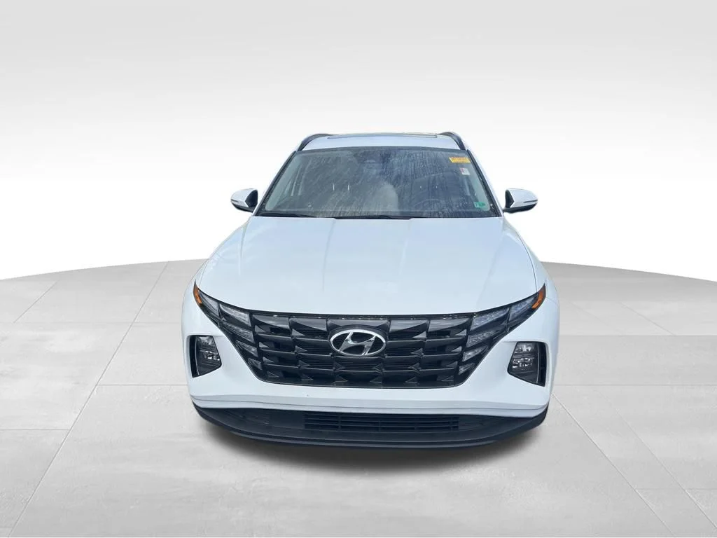 Used 2023 White Hyundai SEL image 9