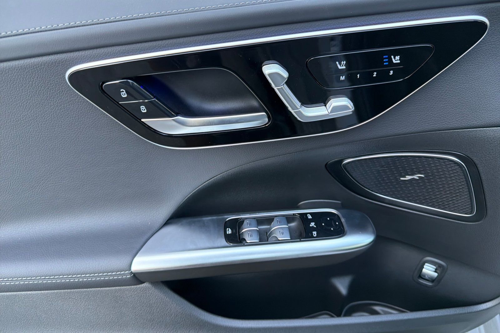 New 2026 MANUFAKTUR Alpine Grey Mercedes-Benz C 43 AMG® image 22