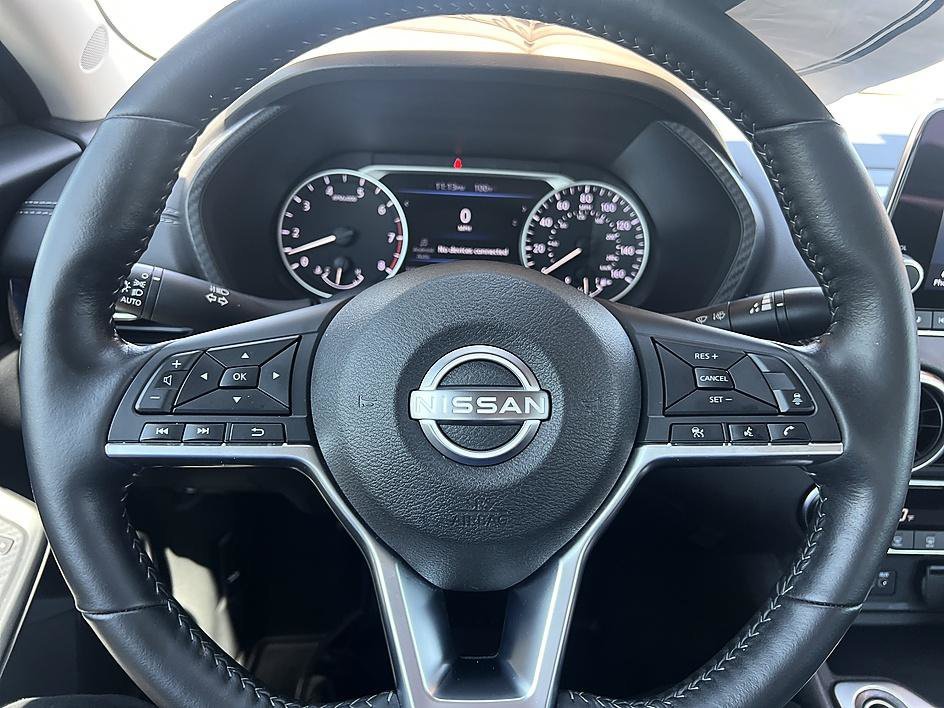 Used 2025 Electric Blue Metallic Nissan SV image 21