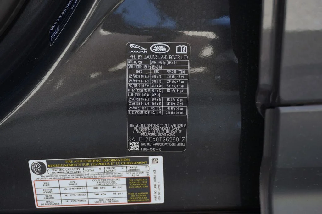 Used 2026 Gray Land Rover S image 30