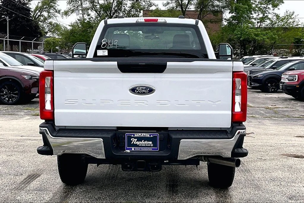 New 2026 Oxford White Ford F-250® XL image 3