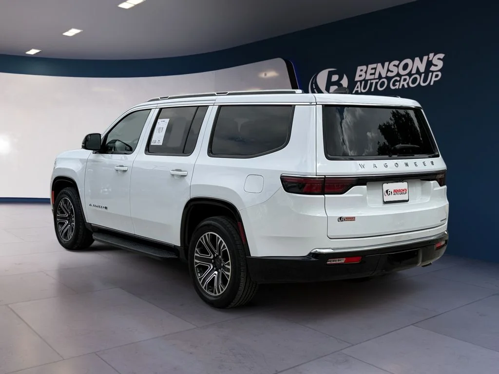 Used 2024 White Jeep Series II image 3