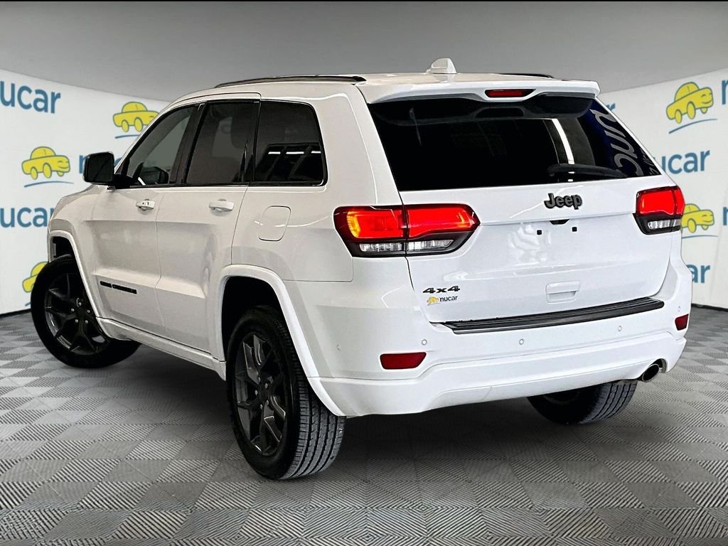 Used 2021 Bright White Clearcoat Jeep Limited image 4