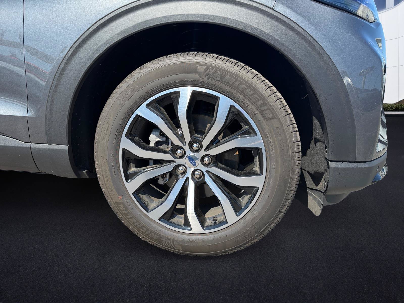 2026 Ford Explorer ST-Line - Photo 9