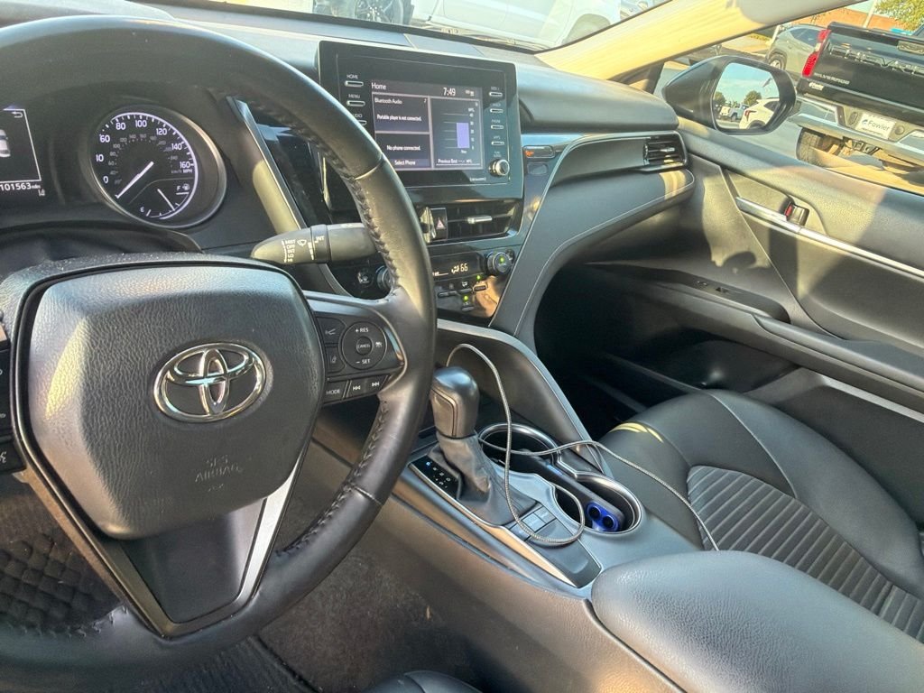 Used 2023 Black Toyota SE Nightshade image 5