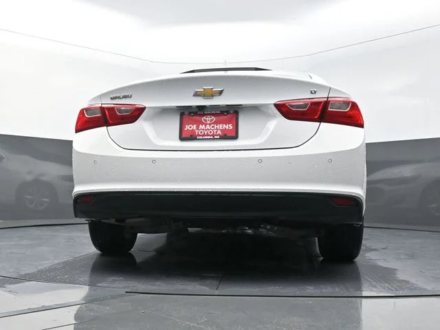 Used 2024 White Chevrolet LT image 36