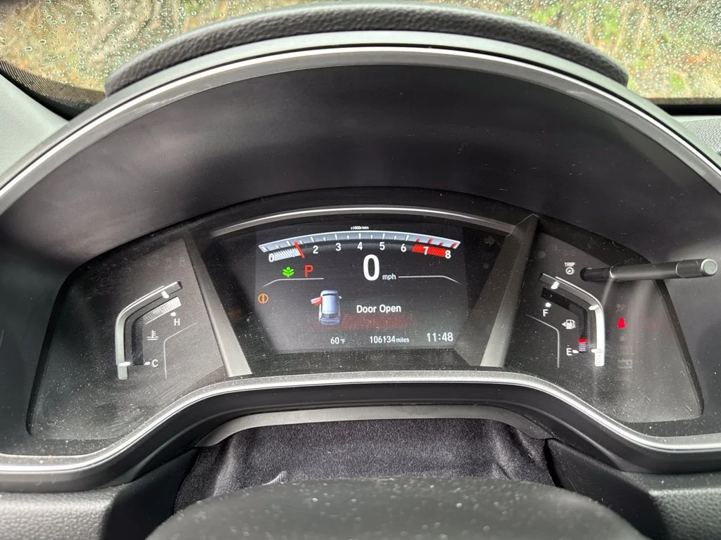 Used 2019 Modern Steel Metallic Honda Touring image 20