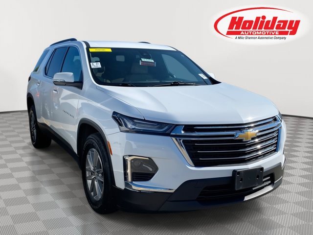 Used 2023 Summit White Chevrolet LT Cloth image 1