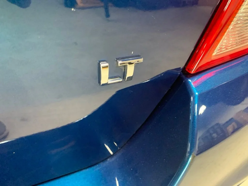 Used 2019 PACIFIC BLUE METALLIC Chevrolet LT image 20
