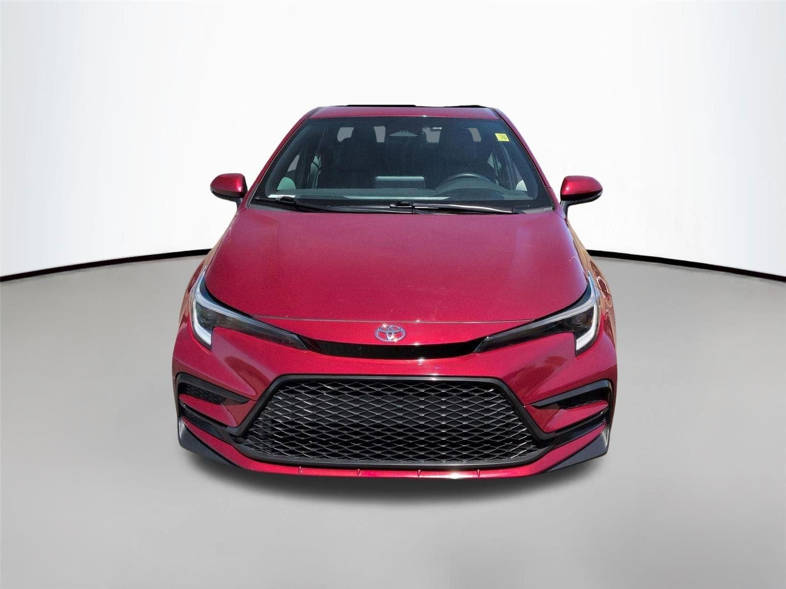 Used 2025 Ruby Flare Pearl Toyota SE image 8