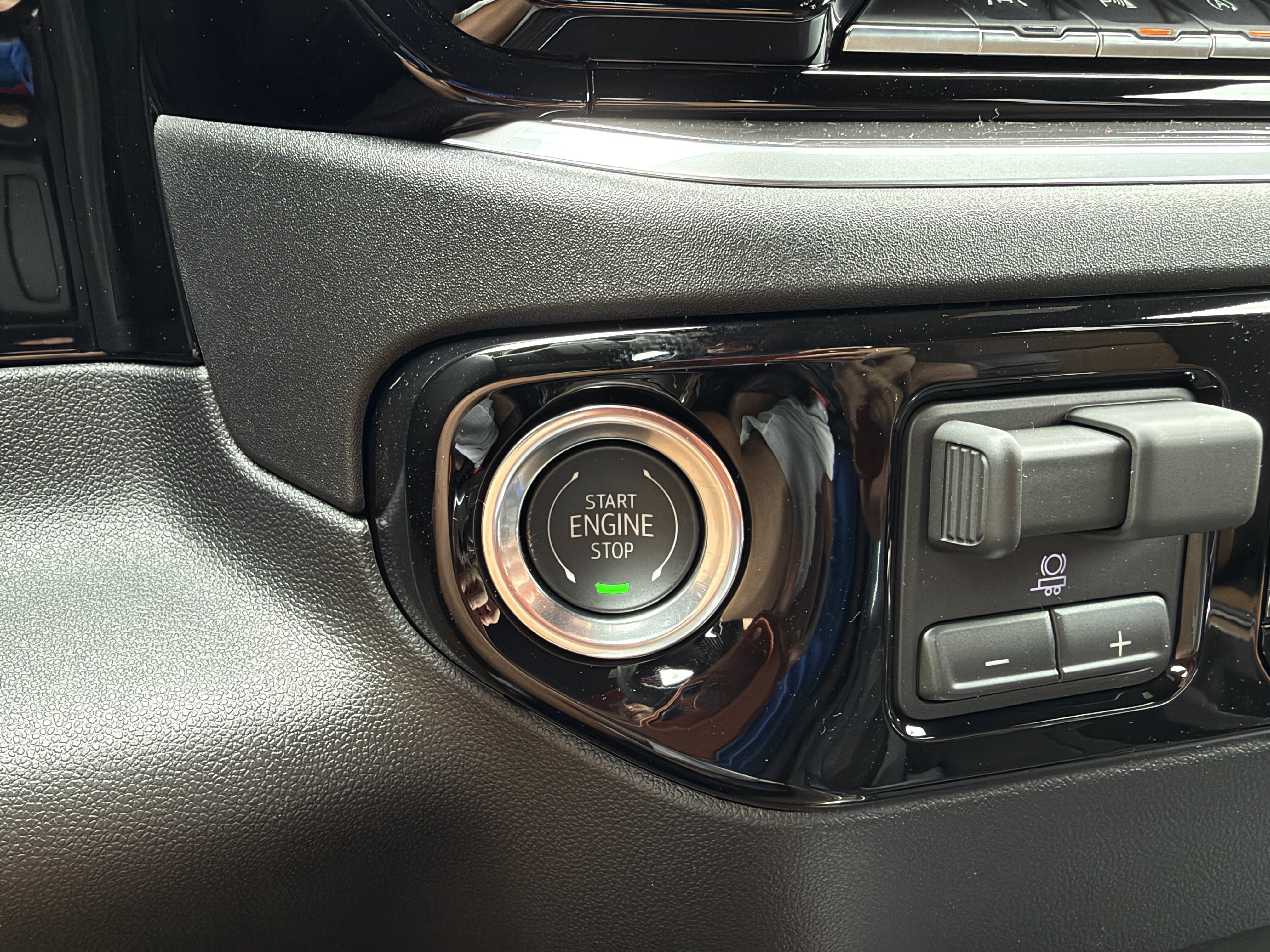 2026 Chevrolet Silverado 1500 High Country - Photo 21