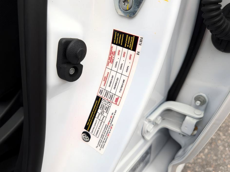 Used 2025 Fresh Powder Nissan SV image 31
