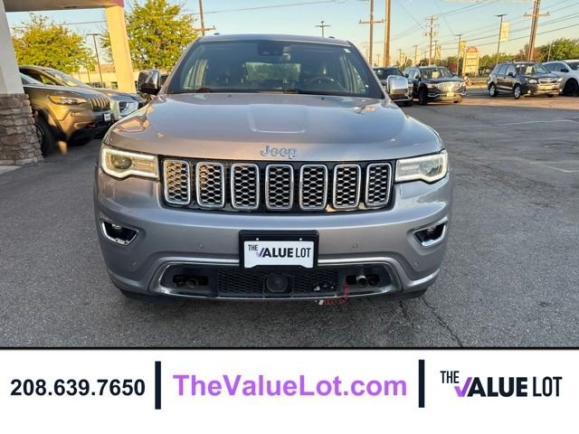Used 2017 Silver Jeep Overland image 9