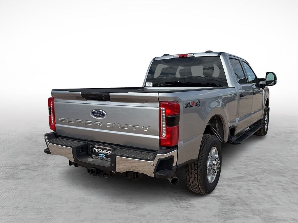 New 2026 Agate Black Metallic Ford F-250® XLT image 10