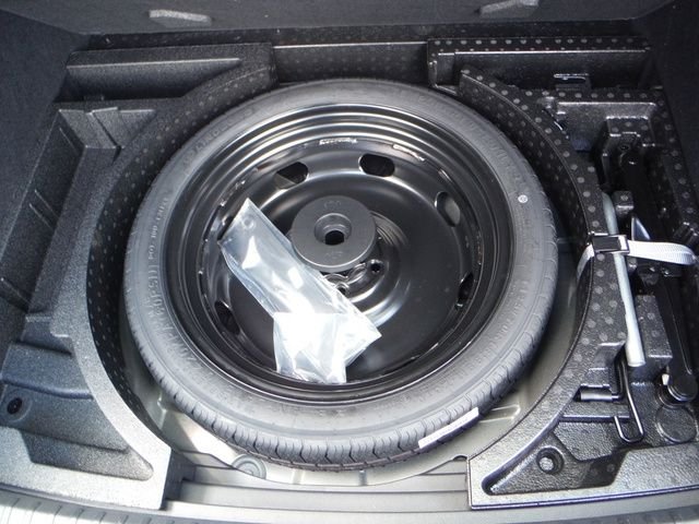 Used 2024  Volkswagen 1.5T SE image 39
