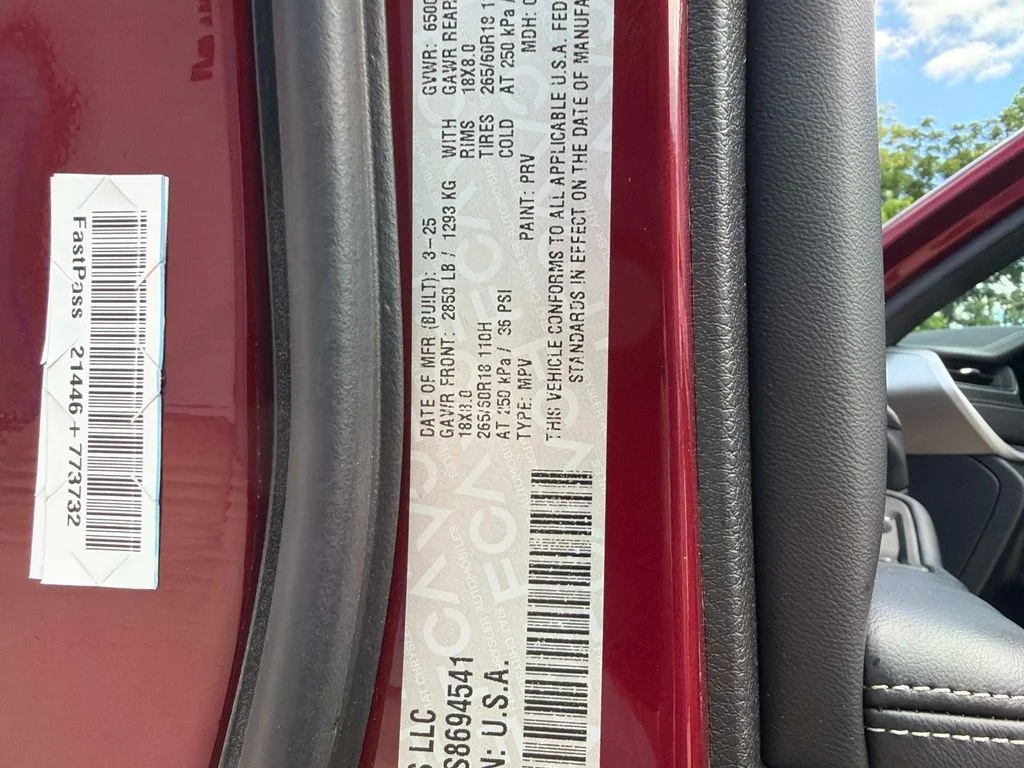 Used 2025 Red Jeep Limited image 37