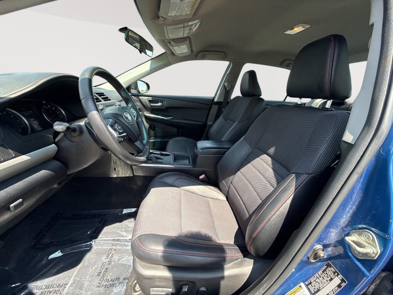 Certified Used 2017 Blue Streak Metallic Toyota SE image 10