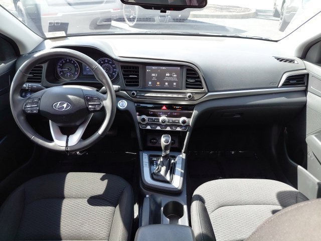 Used 2020 Phantom Black Hyundai Value Edition image 15