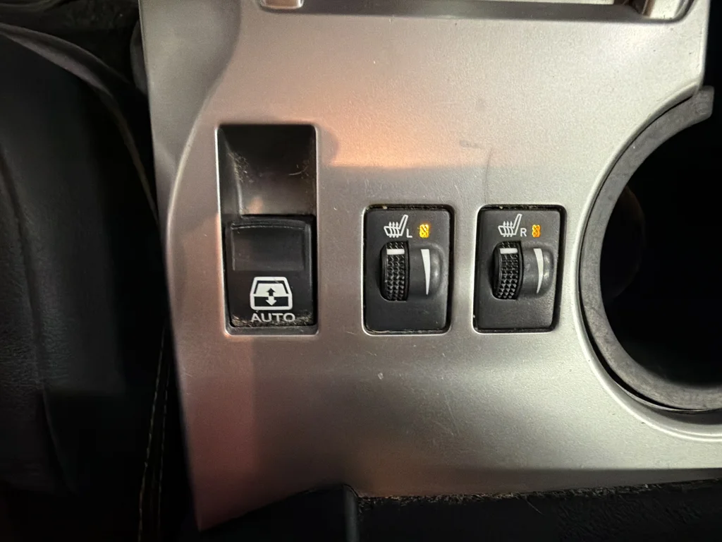 Used 2019 Silver Toyota SR5 Premium image 40