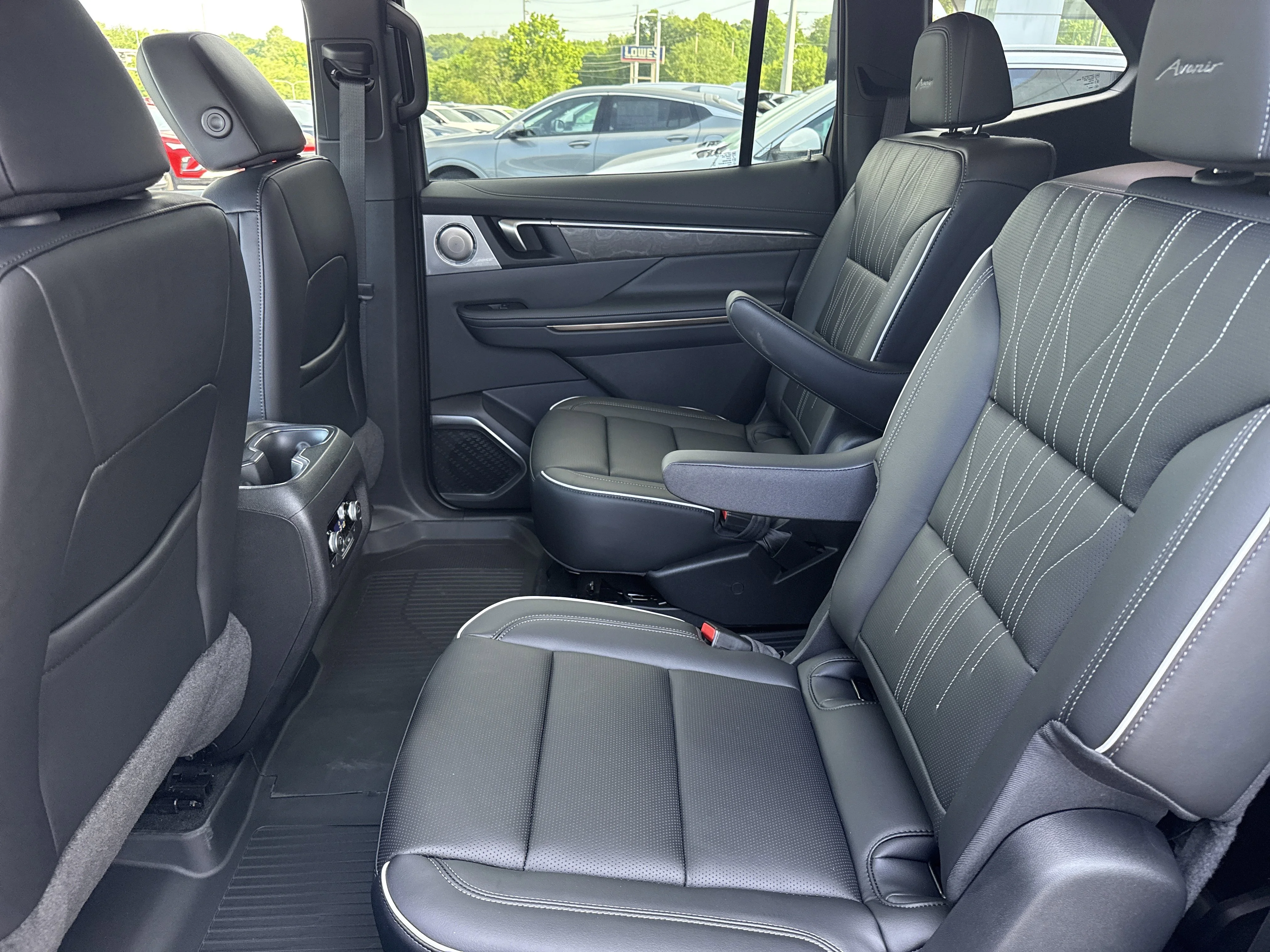 New 2026 Ebony Twilight Metallic Buick Avenir AWD image 6