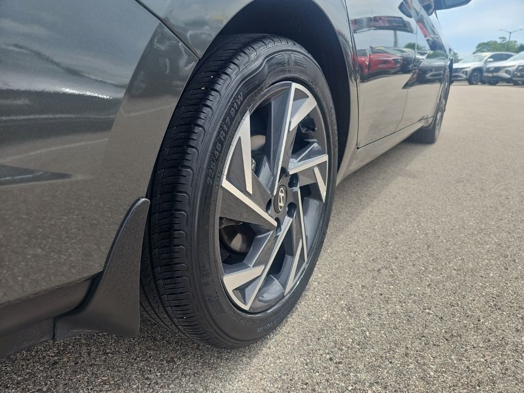 2024 Hyundai Elantra SEL - Photo 39