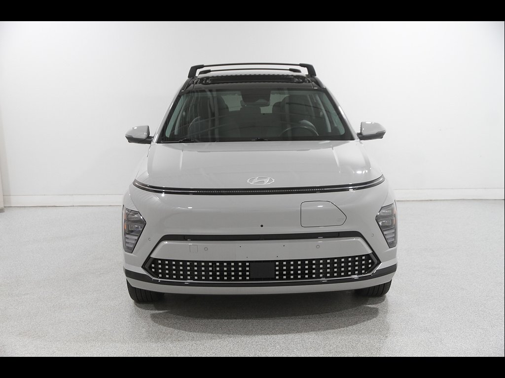 Certified 2024 Hyundai Kona EV Limited with VIN KM8HE3A66RU016441 for sale in Mentor, OH