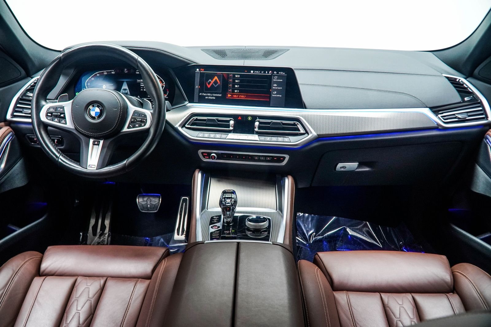 Used 2022 Gray BMW xDrive40i image 5