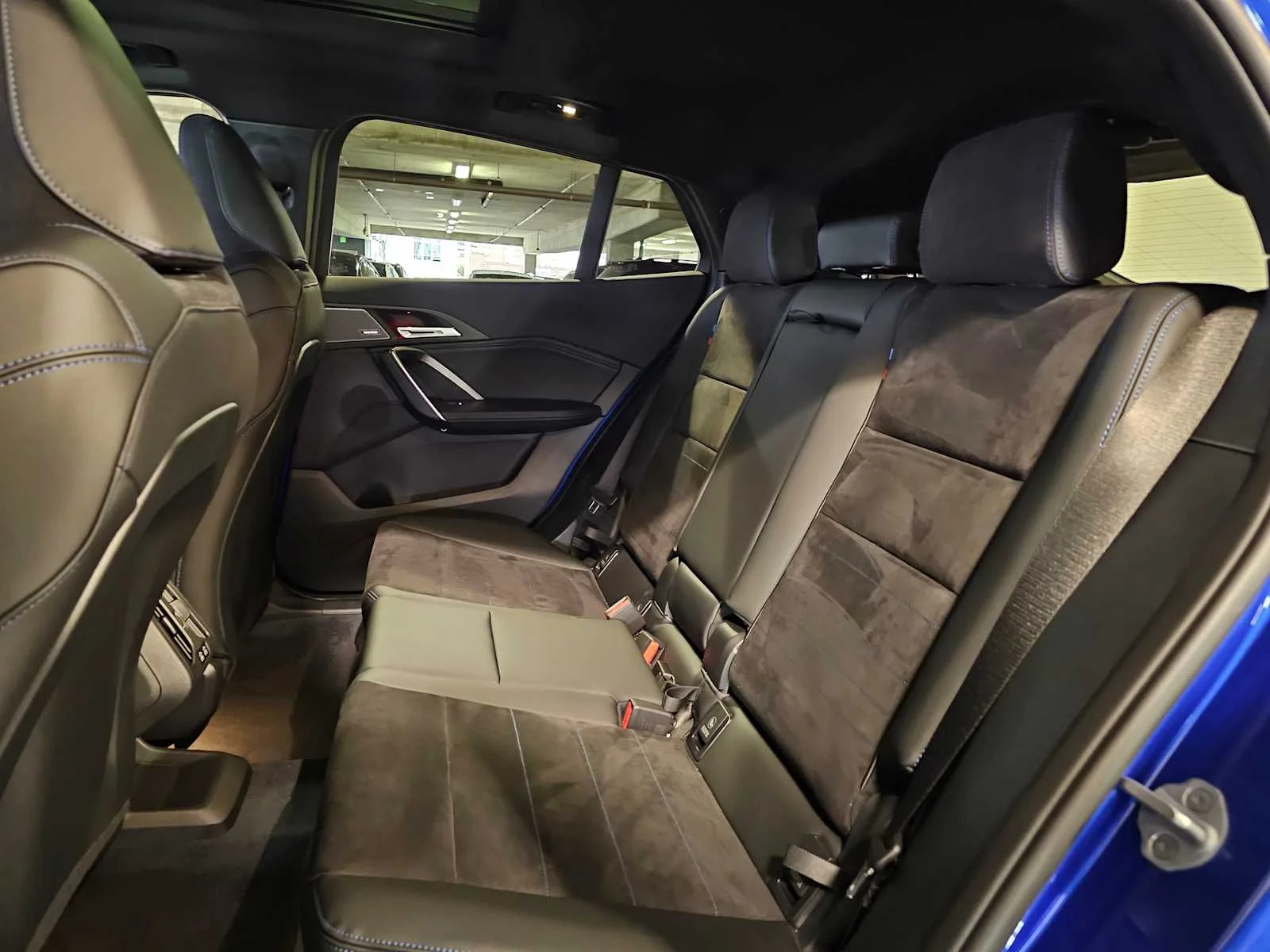 New 2026 Portimao Blue Metallic BMW xDrive28i image 32