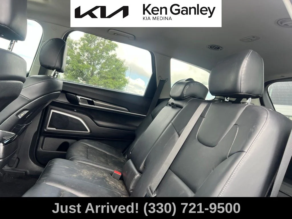 Used 2020 Green Kia S image 10