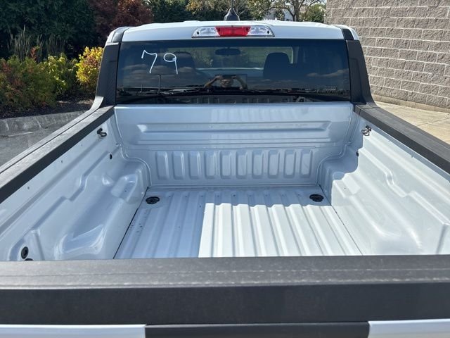 New 2025 Space White Metallic Ford XLT image 11