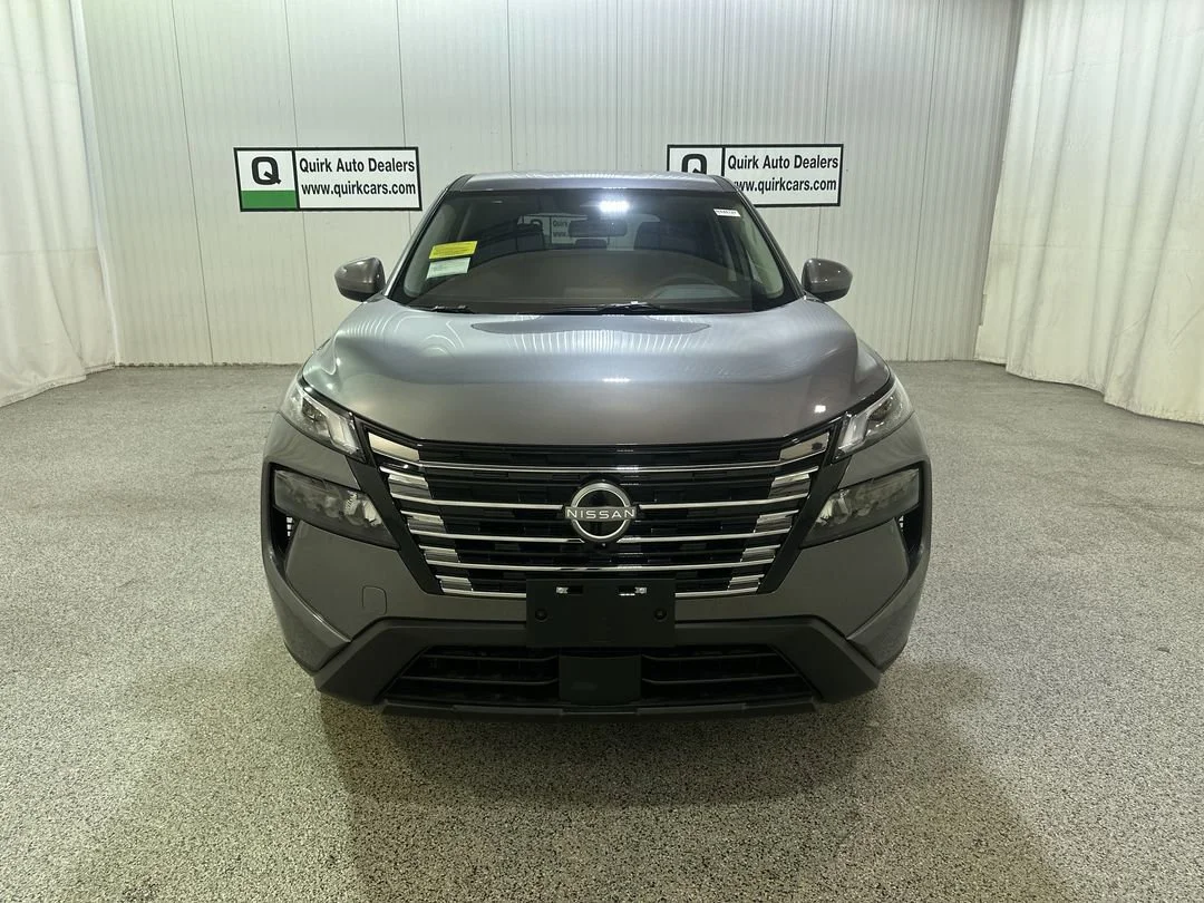 New 2026 Gun Metallic Nissan SV image 2