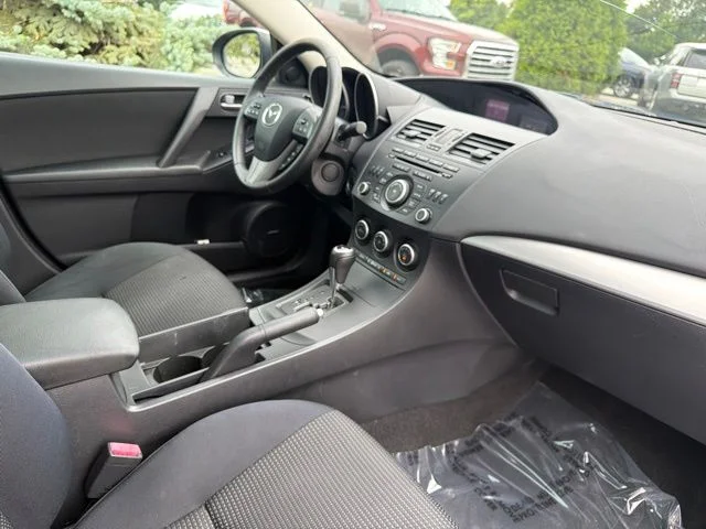 Used 2013 Silver Mazda i Touring image 27